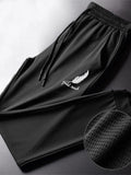 Men's trendy track pants
بنطلون رياضي رجالي عصري