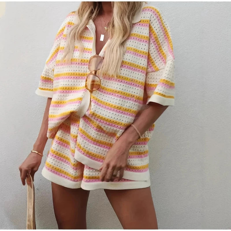 Women's summer two-piece set:
طقم صيفي نسائي  مكون من قطعتين: