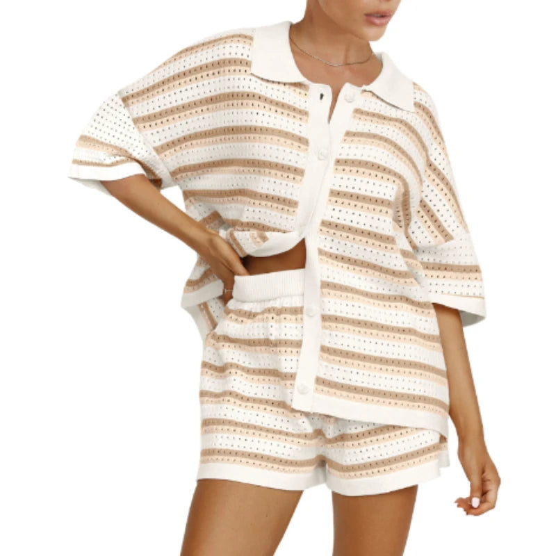 Women's summer two-piece set:
طقم صيفي نسائي  مكون من قطعتين:
