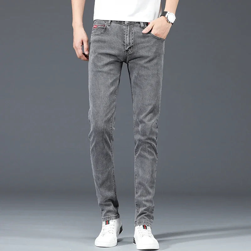 New men's slim-fit cotton jeans,

بنطلون جينز رجالي جديد مصنوع من القطن بقصة ضيقة،