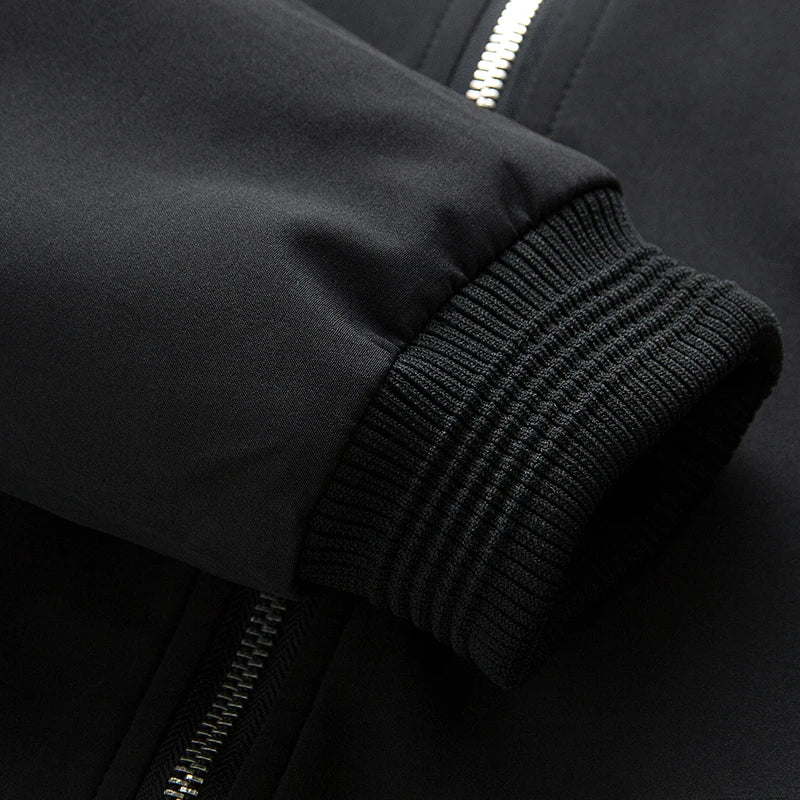 Men's slim-fit bomber jacket with long sleeves,
جاكيت رجالي بومبر رفيع بأكمام طويلة،