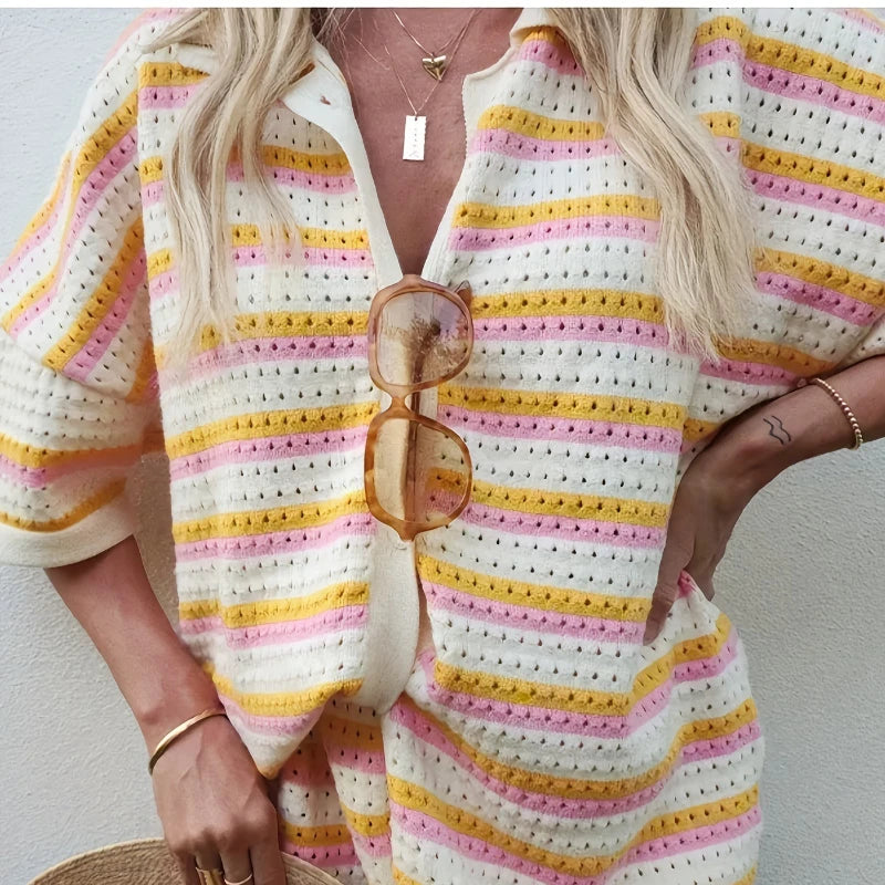 Women's summer two-piece set:
طقم صيفي نسائي  مكون من قطعتين: